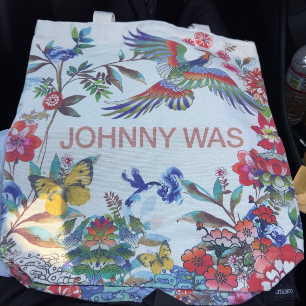 NWOT Johnny Was Colorful Floral & Bird Tote Bag Boho Chic Large 🌸🕊️ - Picture 2 of 5